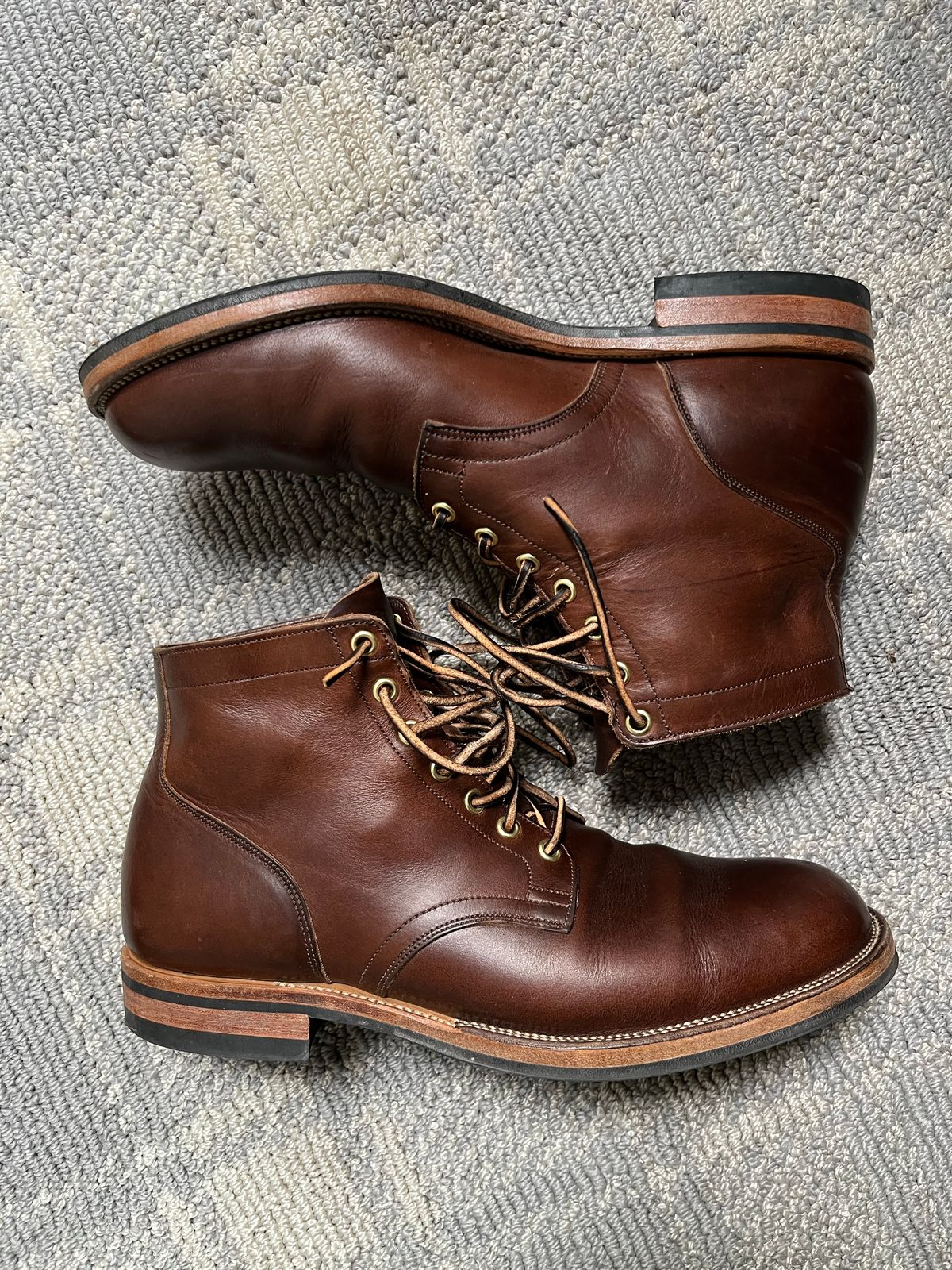 Photo by CellBlaster on July 19, 2022 of the Viberg Service Boot in Horween Brown Chromexcel.