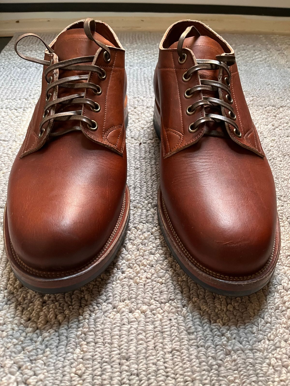 Photo by CellBlaster on November 8, 2022 of the Viberg 145 Oxford in Horween Saddle Tan Chromepak.