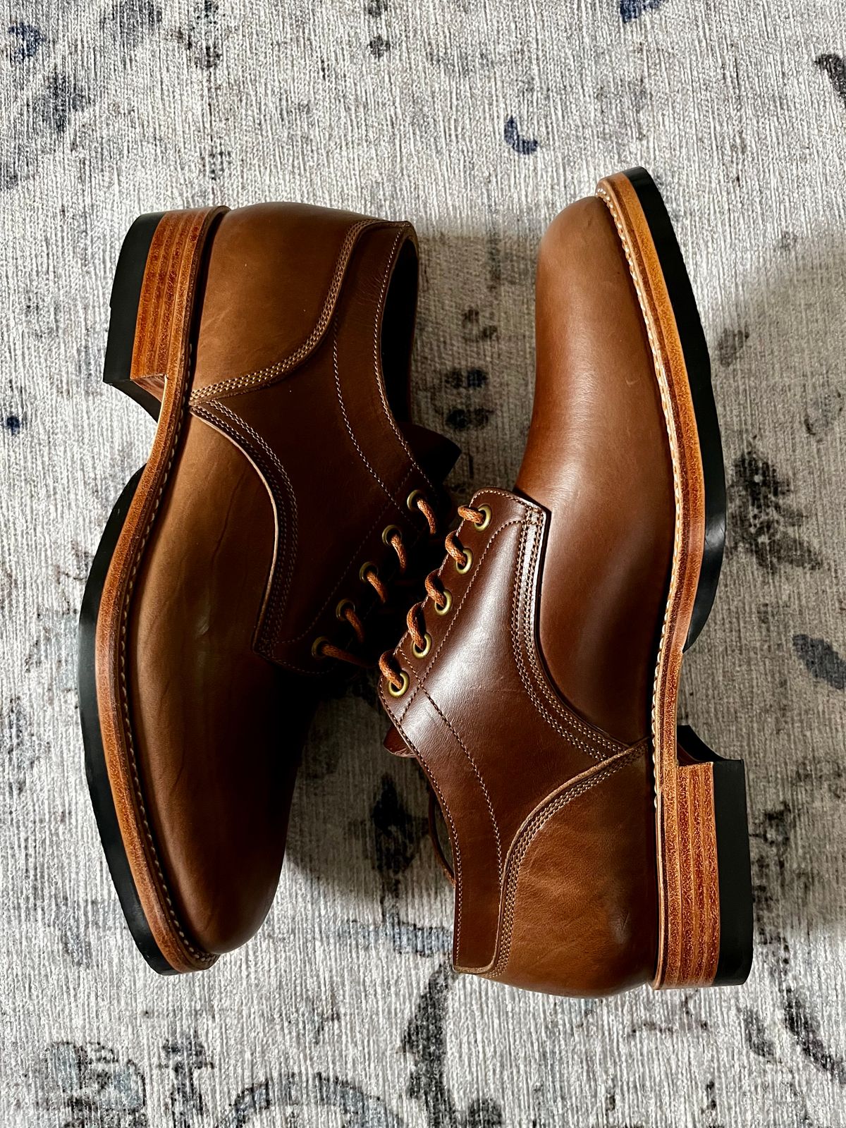 Photo by CellBlaster on March 30, 2023 of the Onderhoud LVL01 Derby Boot in Horween Natural Chromexcel Strips.
