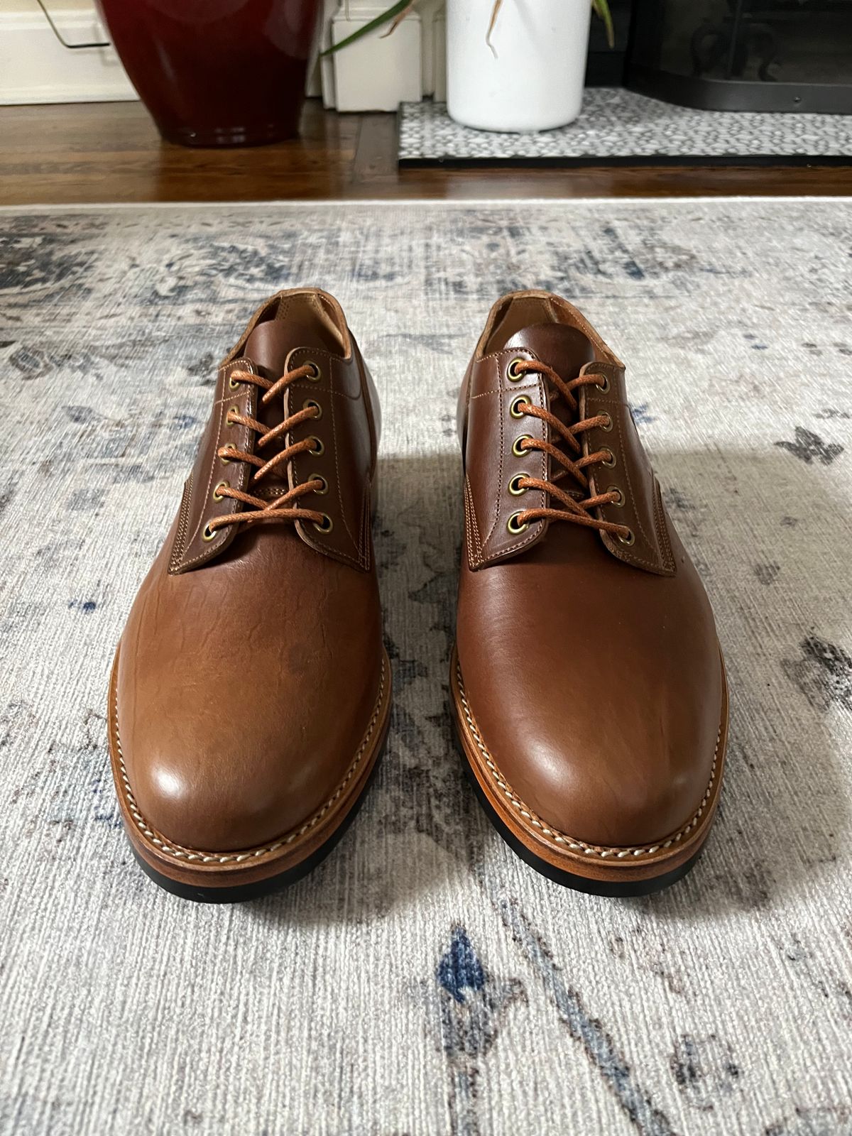 Photo by CellBlaster on March 30, 2023 of the Onderhoud LVL01 Derby Boot in Horween Natural Chromexcel Strips.