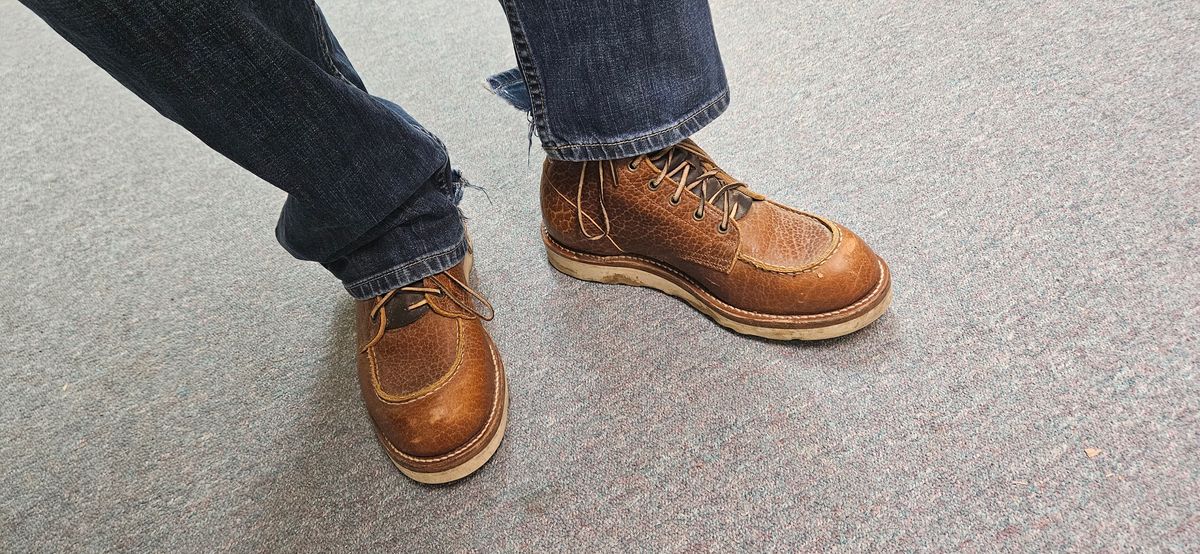 Photo by bro_moc on April 15, 2025 of the Truman Moc Toe in Cognac Shrunken Bison.