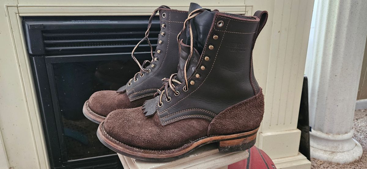 Photo by bro_moc on March 27, 2024 of the Drew's Boots in Brown Roughout.