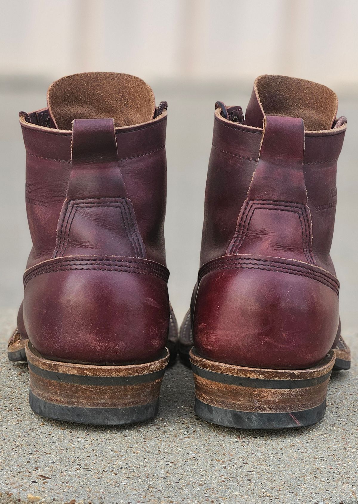 Photo by bro_moc on December 3, 2025 of the White's C350 Cutter in Seidel Burgundy Double Shot.