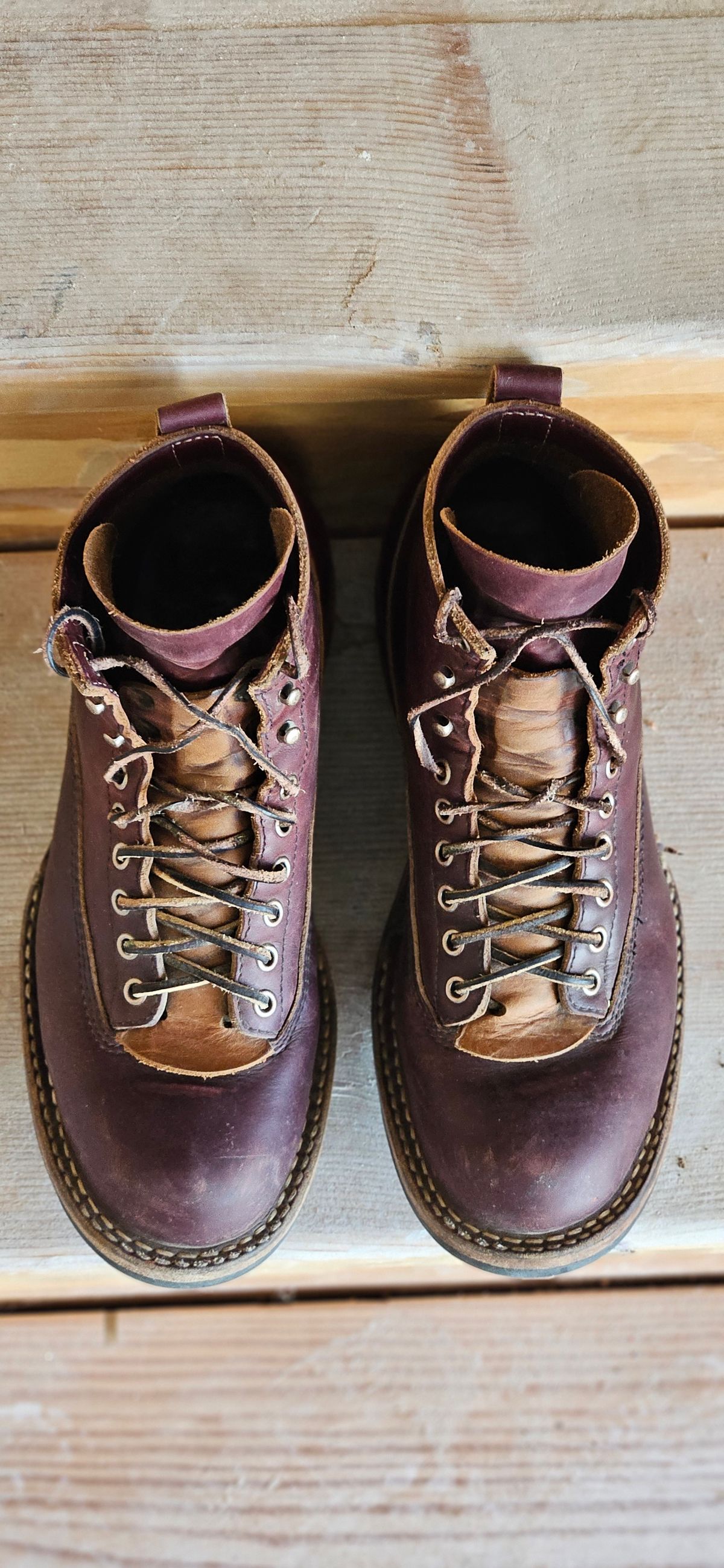 Photo by bro_moc on February 5, 2026 of the White's C350 Cutter in Seidel Burgundy Double Shot.