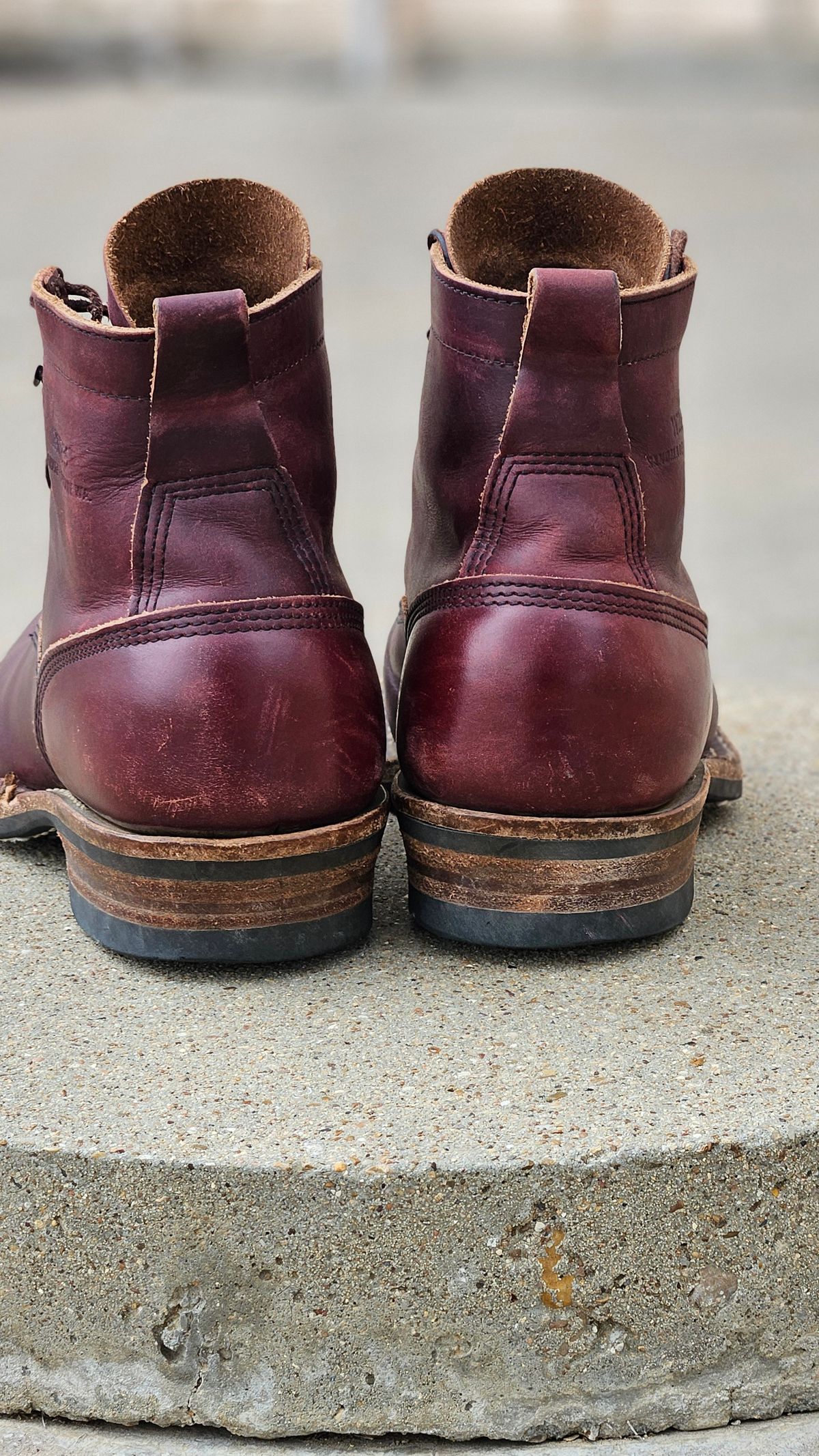 Photo by bro_moc on March 4, 2026 of the White's C350 Cutter in Seidel Burgundy Double Shot.