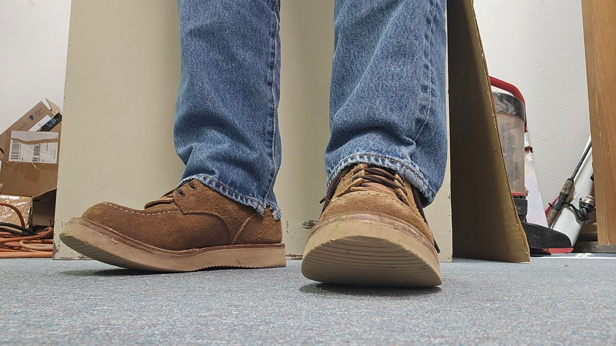 Photo by bro_moc on January 27, 2025 of the Nicks Aldert Strider Moc Toe in Seidel 1964 Tan Roughout.