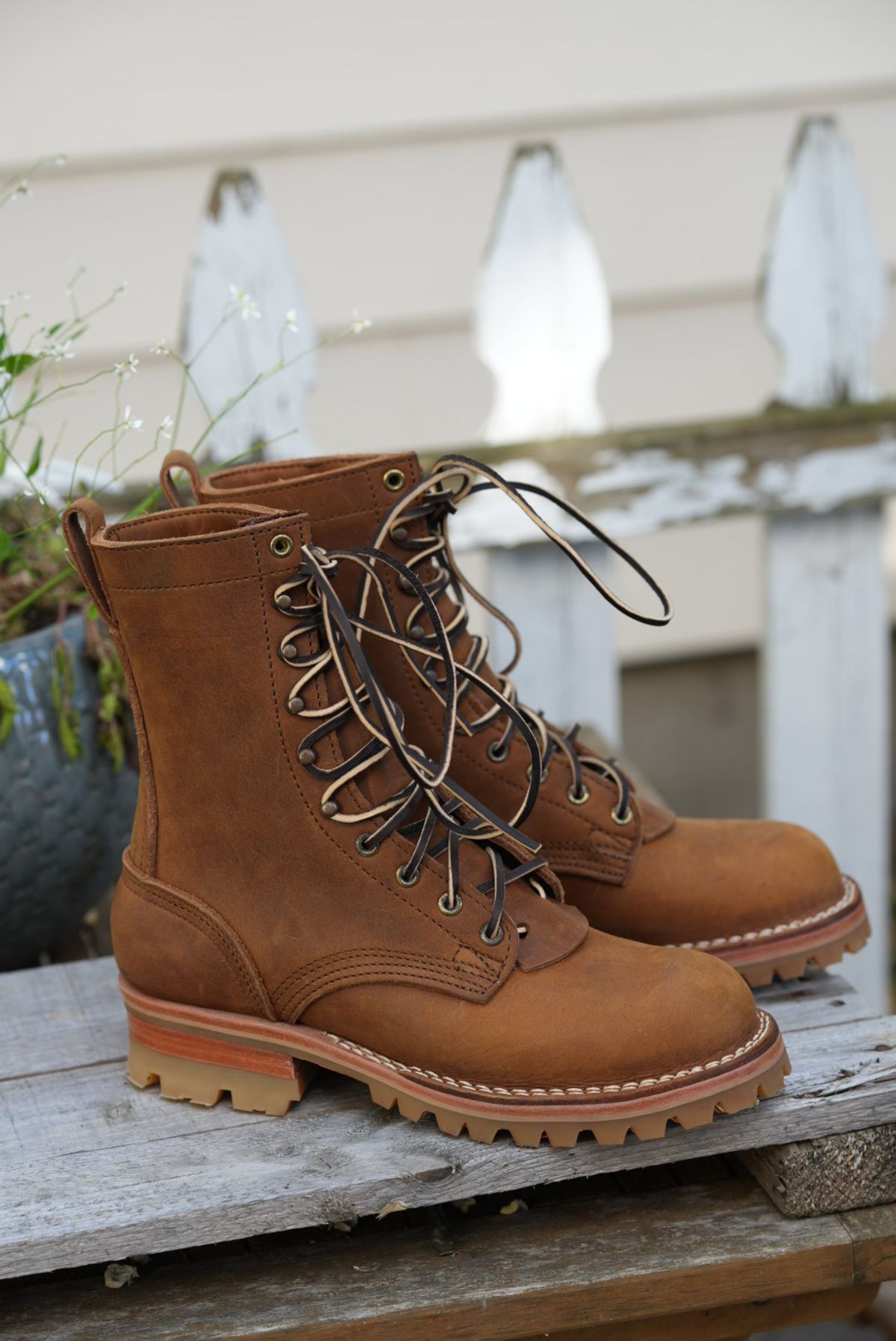 Photo by QuietRabbit on October 1, 2024 of the Nicks Lace Up Heritage in 64 MONARCH.