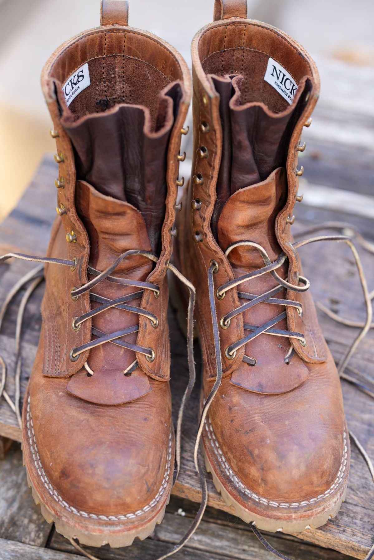 Photo by QuietRabbit on November 2, 2024 of the Nicks Lace Up Heritage in 64 MONARCH.