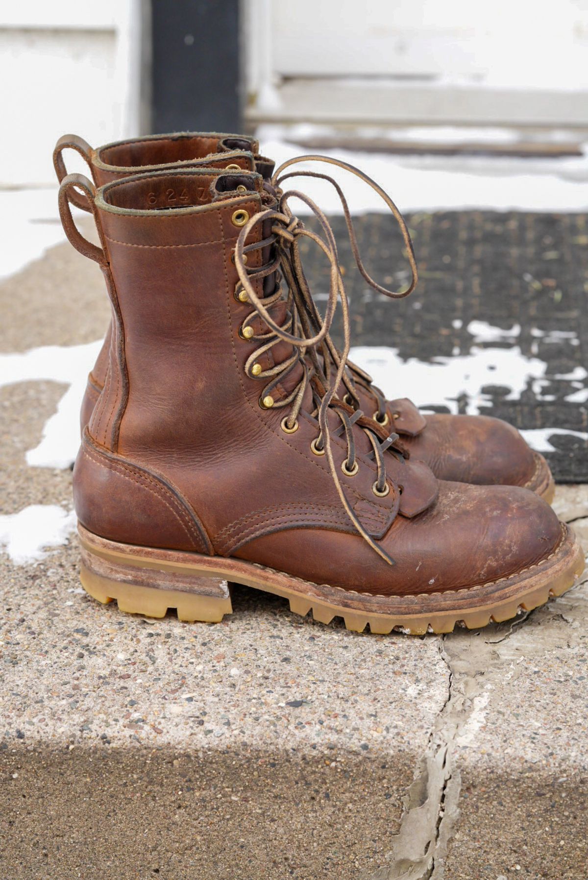 Photo by QuietRabbit on February 5, 2025 of the Nicks Lace Up Heritage in 64 MONARCH.