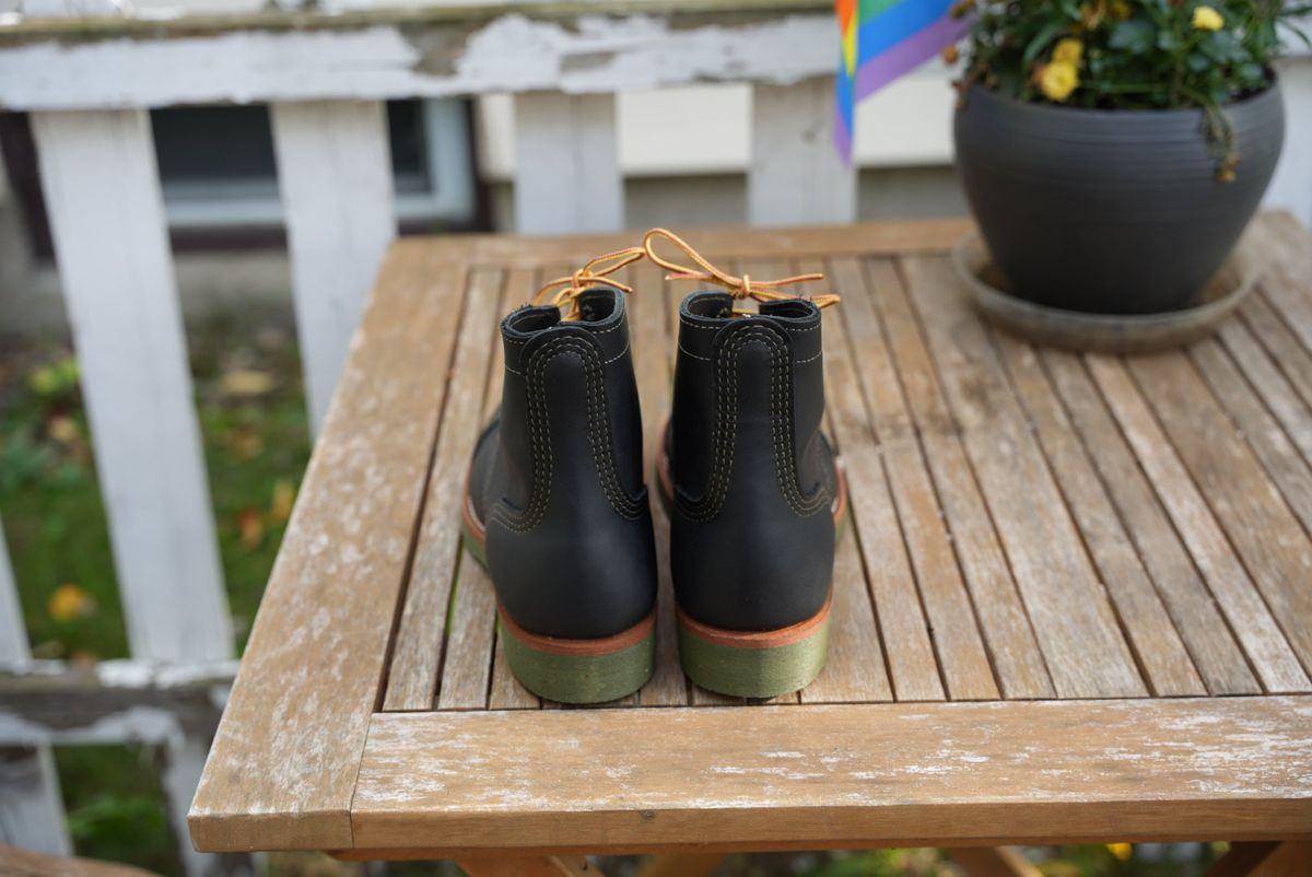 Photo by QuietRabbit on October 6, 2023 of the Red Wing Iron Ranger in S.B. Foot Black Harness.