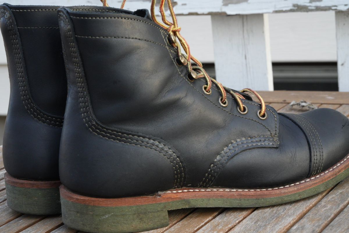 Photo by QuietRabbit on December 2, 2023 of the Red Wing Iron Ranger in S.B. Foot Black Harness.
