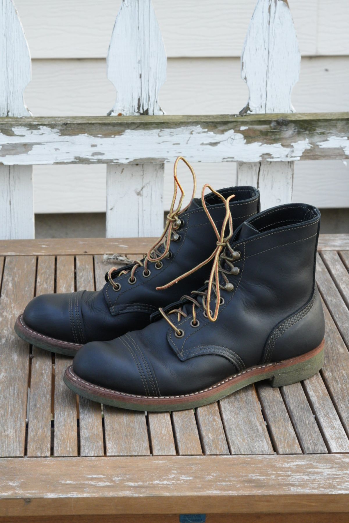Photo by QuietRabbit on December 2, 2023 of the Red Wing Iron Ranger in S.B. Foot Black Harness.