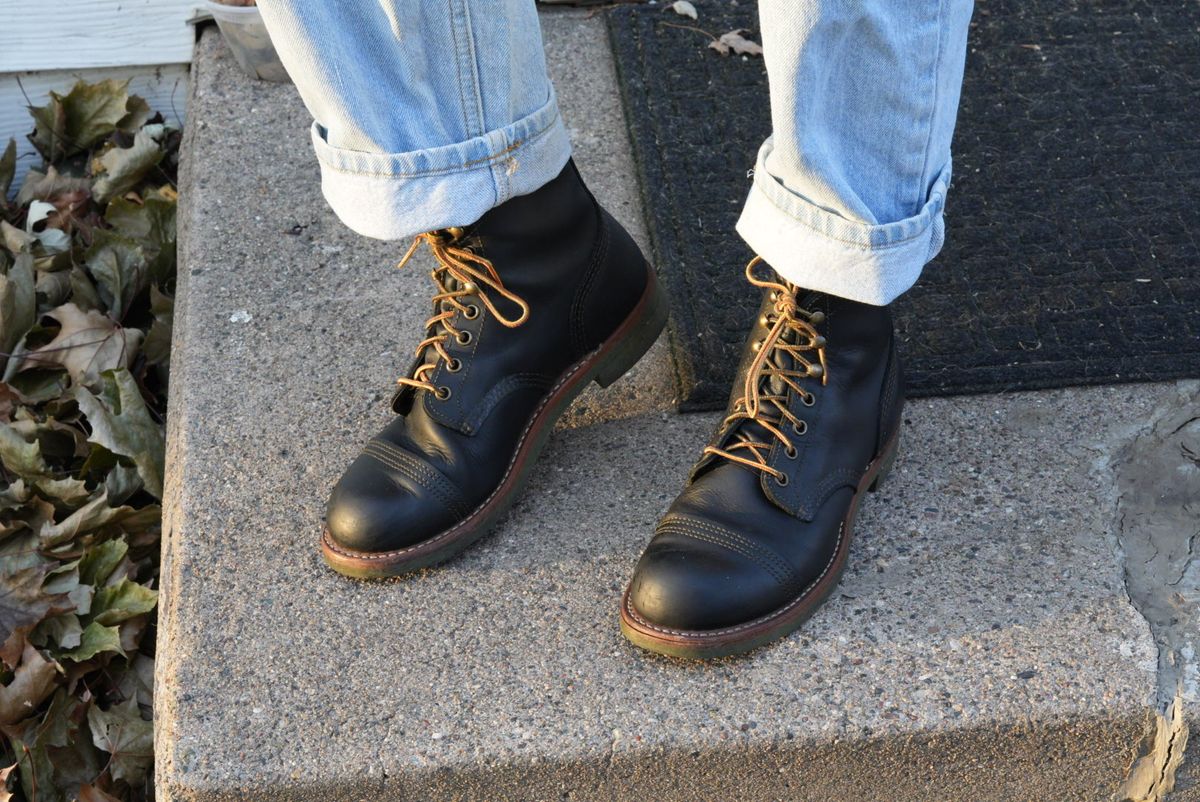 Photo by QuietRabbit on December 2, 2023 of the Red Wing Iron Ranger in S.B. Foot Black Harness.