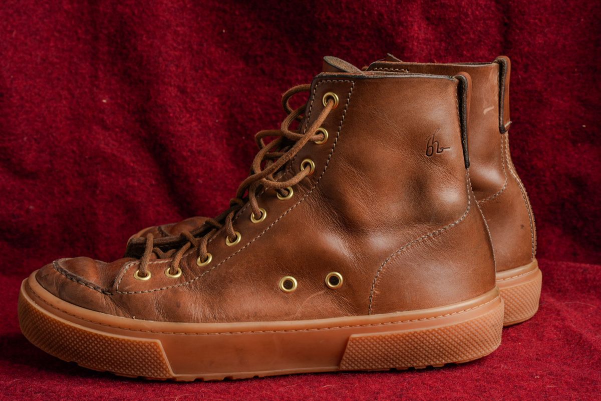 Photo by QuietRabbit on December 6, 2025 of the Bob Henderson Railtown Sneaker Boots in Horween Natural Chromexcel.