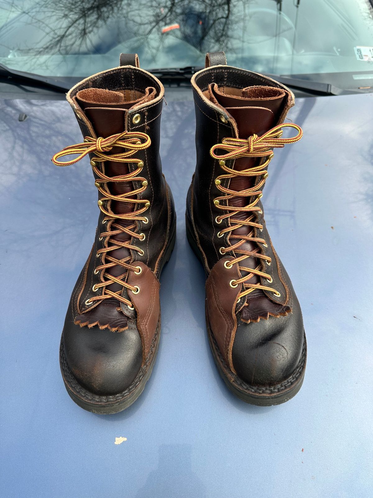Photo by SiegePerilous. on January 2, 2024 of the Nicks x Rose Anvil ND3 in Horween Brown Waxed Flesh.