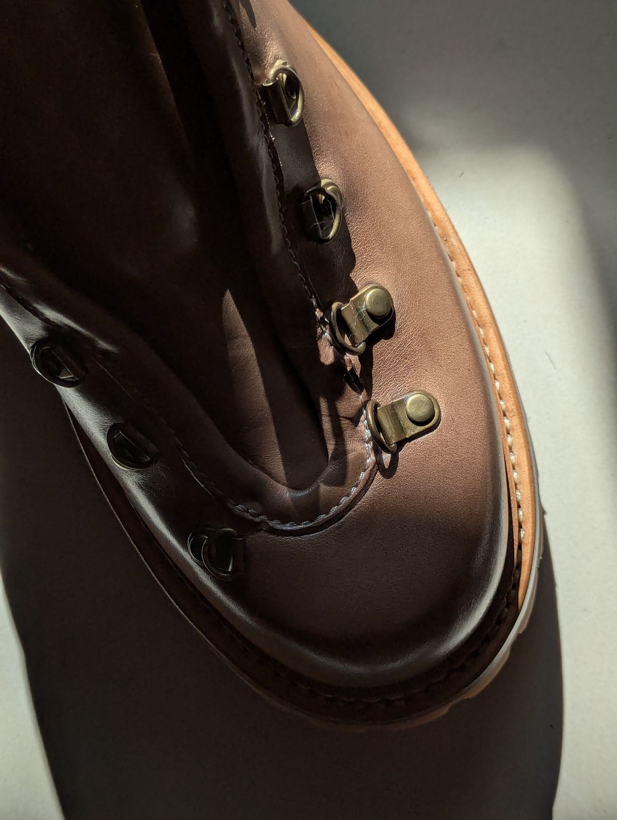 Photo by User1 on July 5, 2025 of the Master Zuo Custom Model in Horween Natural Chromexcel.