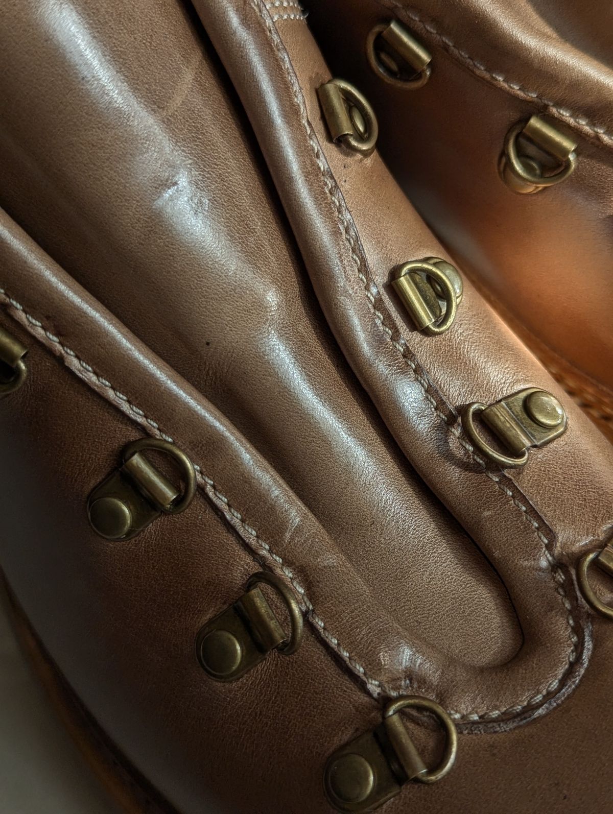 Photo by User1 on July 5, 2025 of the Master Zuo Custom Model in Horween Natural Chromexcel.