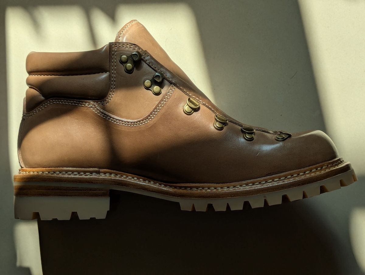 Photo by User1 on July 5, 2025 of the Master Zuo Custom Model in Horween Natural Chromexcel.