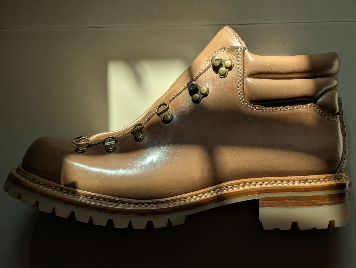 Photo by User1 on July 5, 2025 of the Master Zuo Custom Model in Horween Natural Chromexcel.