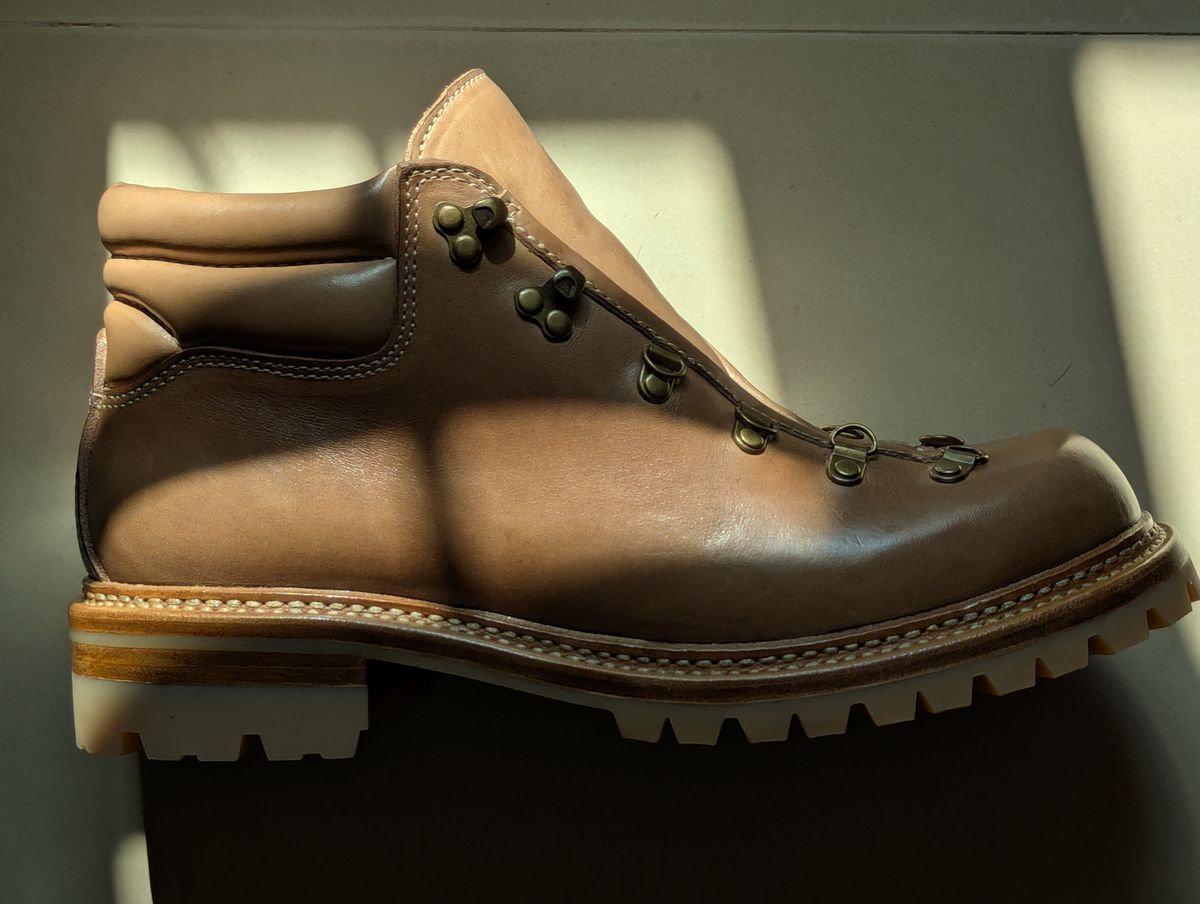 Photo by User1 on July 5, 2025 of the Master Zuo Custom Model in Horween Natural Chromexcel.