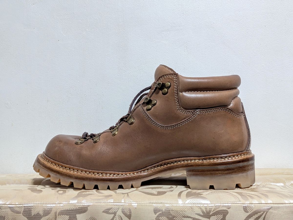 Photo by User1 on September 8, 2025 of the Master Zuo Custom Model in Horween Natural Chromexcel.