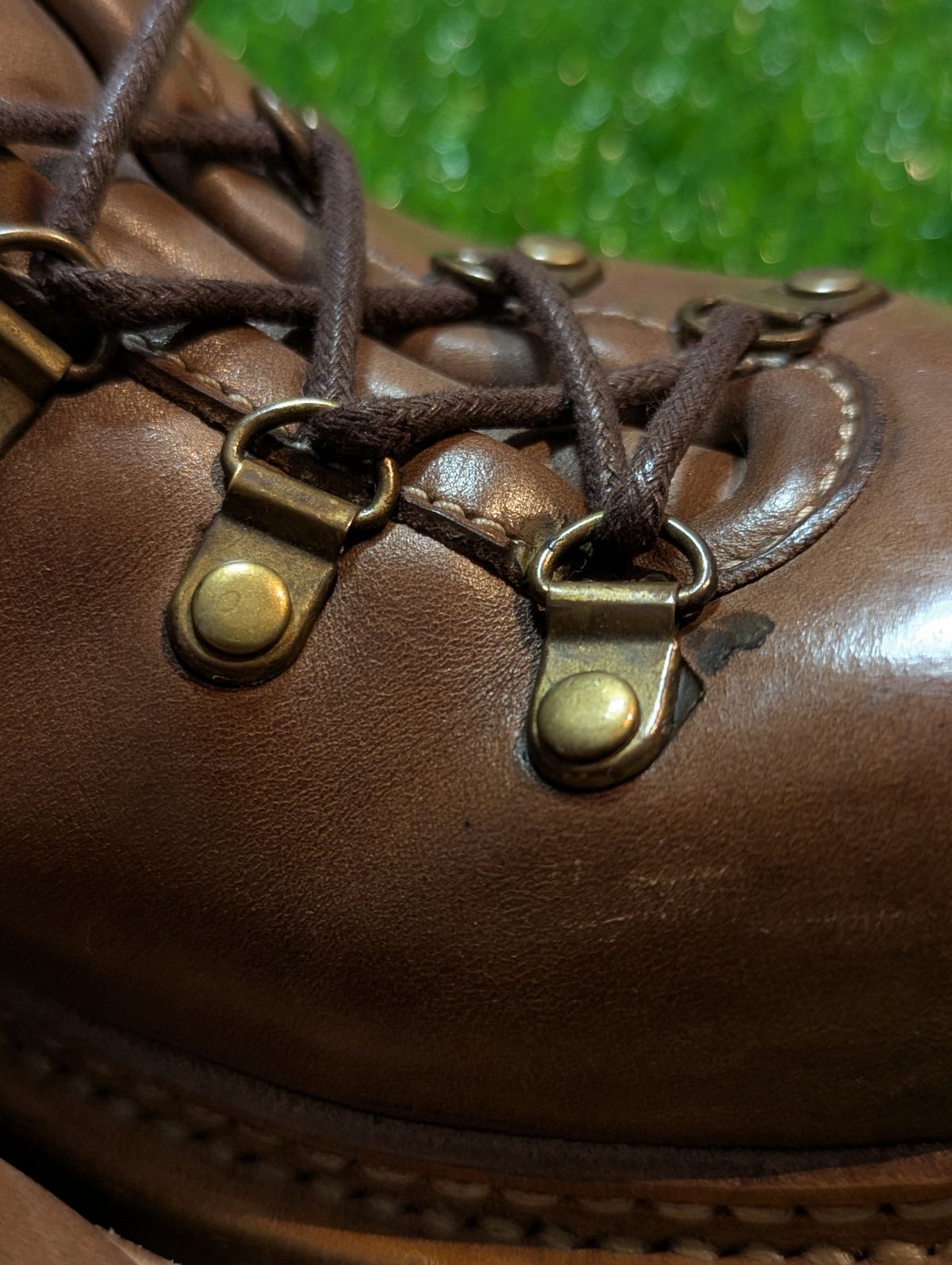 Photo by User1 on October 31, 2025 of the Master Zuo Custom Model in Horween Natural Chromexcel.
