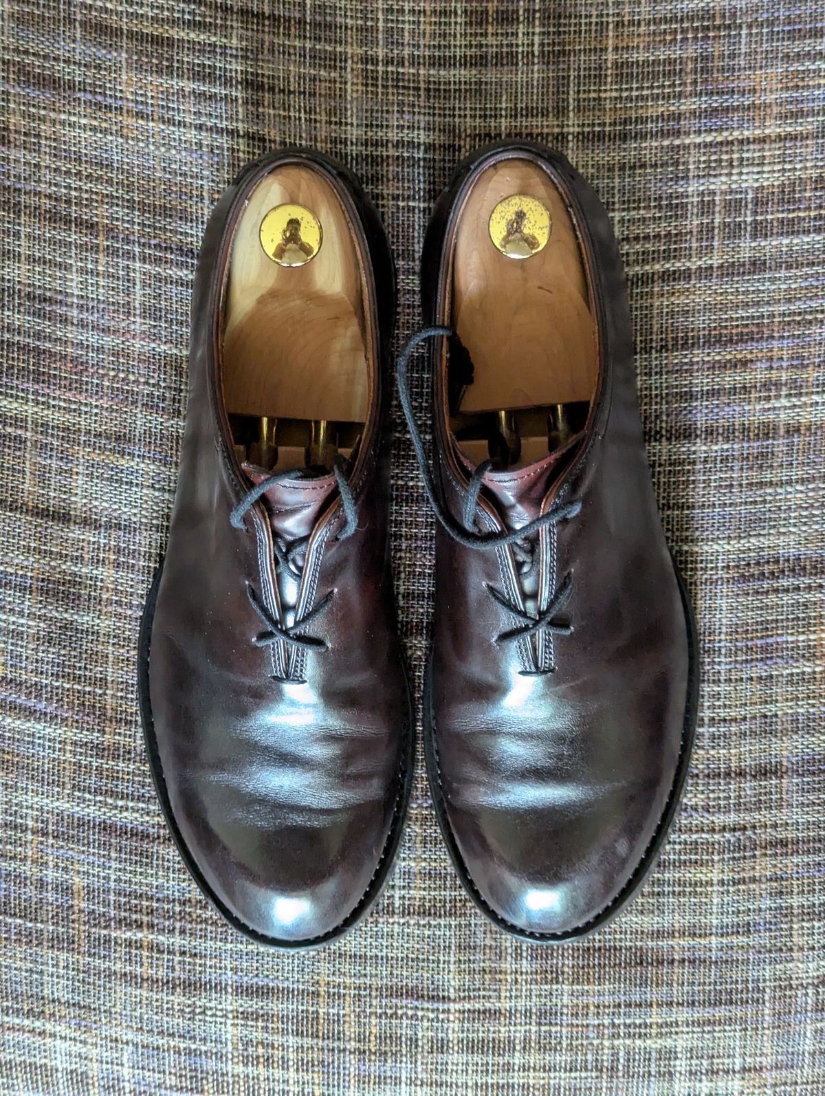 Photo by User1 on September 6, 2025 of the Master Zuo Custom Model in Hand-dyed Black Chrome Tan.