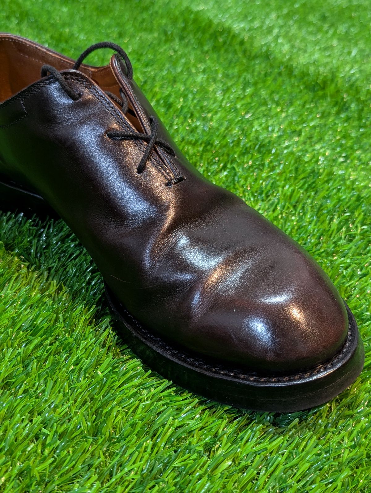 Photo by User1 on October 31, 2025 of the Master Zuo Custom Model in Hand-dyed Black Chrome Tan.