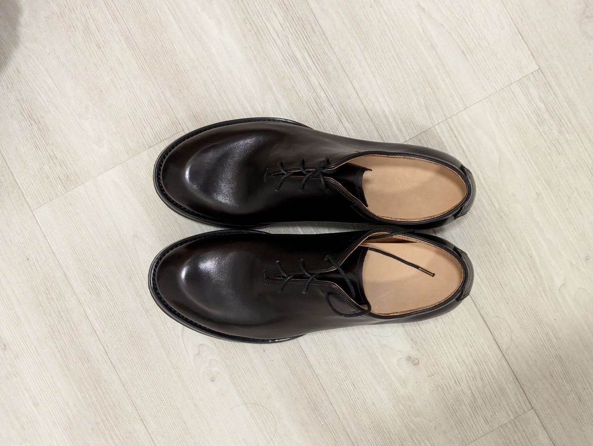 Photo by User1 on August 14, 2024 of the Master Zuo Custom Model in Hand-dyed Black Chrome Tan.