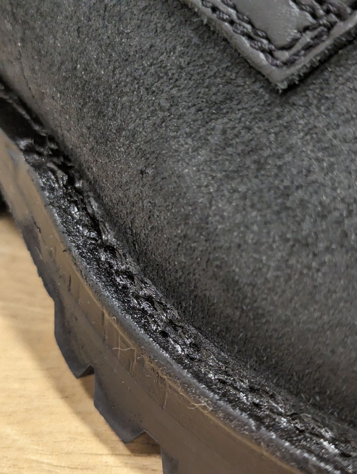 Photo by User1 on March 26, 2024 of the Drew's Boots 8-Inch Logger in Black Smooth & Black Roughout.