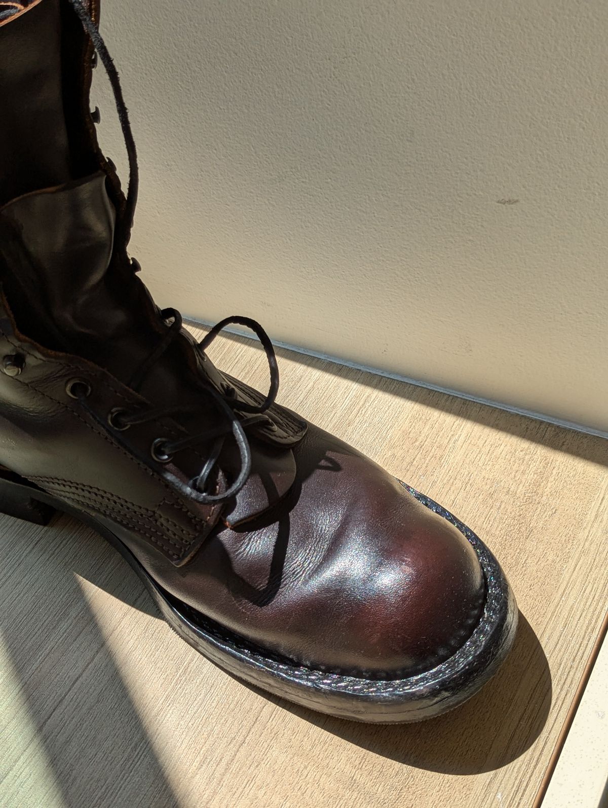 Photo by User1 on May 28, 2025 of the Nicks Custom Model in Wickett & Craig Walnut Double Stuffed.
