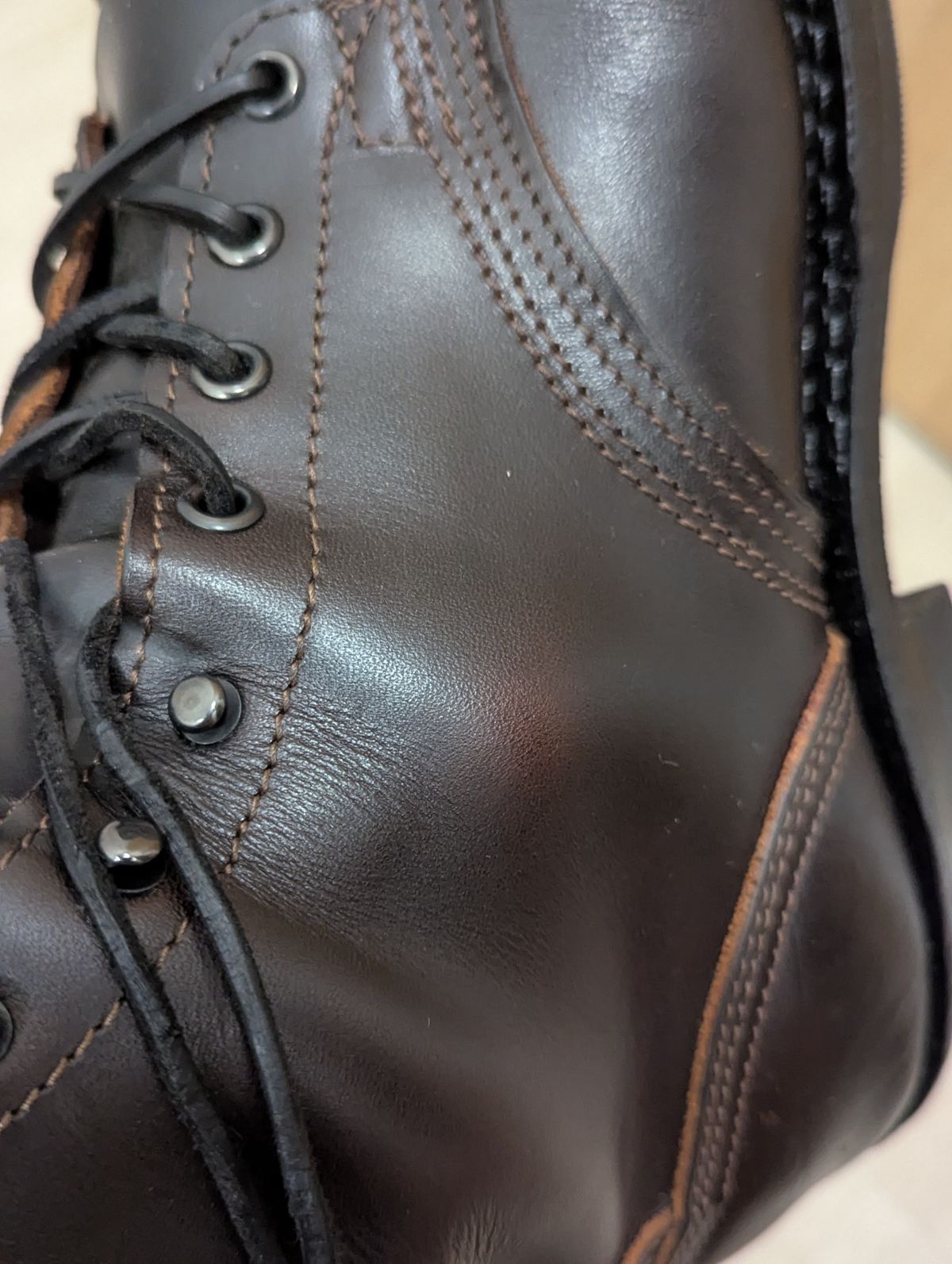 Photo by User1 on April 21, 2025 of the Nicks Custom Model in Wickett & Craig Walnut Double Stuffed.
