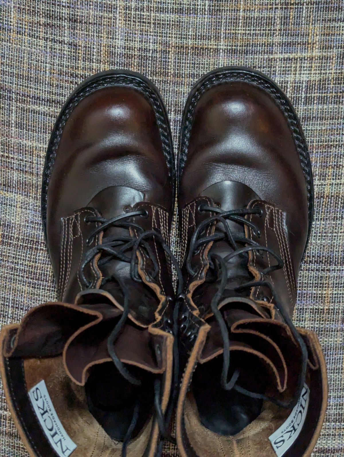 Photo by User1 on August 25, 2025 of the Nicks Custom Model in Wickett & Craig Walnut Double Stuffed.