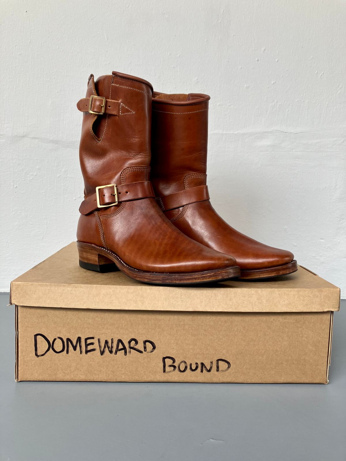 Photo by ceekayyeo on October 2, 2023 of the Raland Bootmaker Engineer Boot in Tarnsjo Garveri Vegetable Tanned Horsehide.