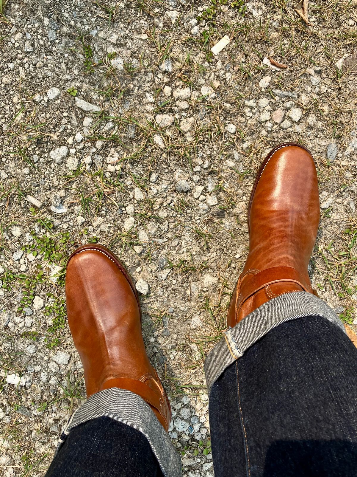 Photo by ceekayyeo on October 3, 2023 of the Raland Bootmaker Engineer Boot in Tarnsjo Garveri Vegetable Tanned Horsehide.