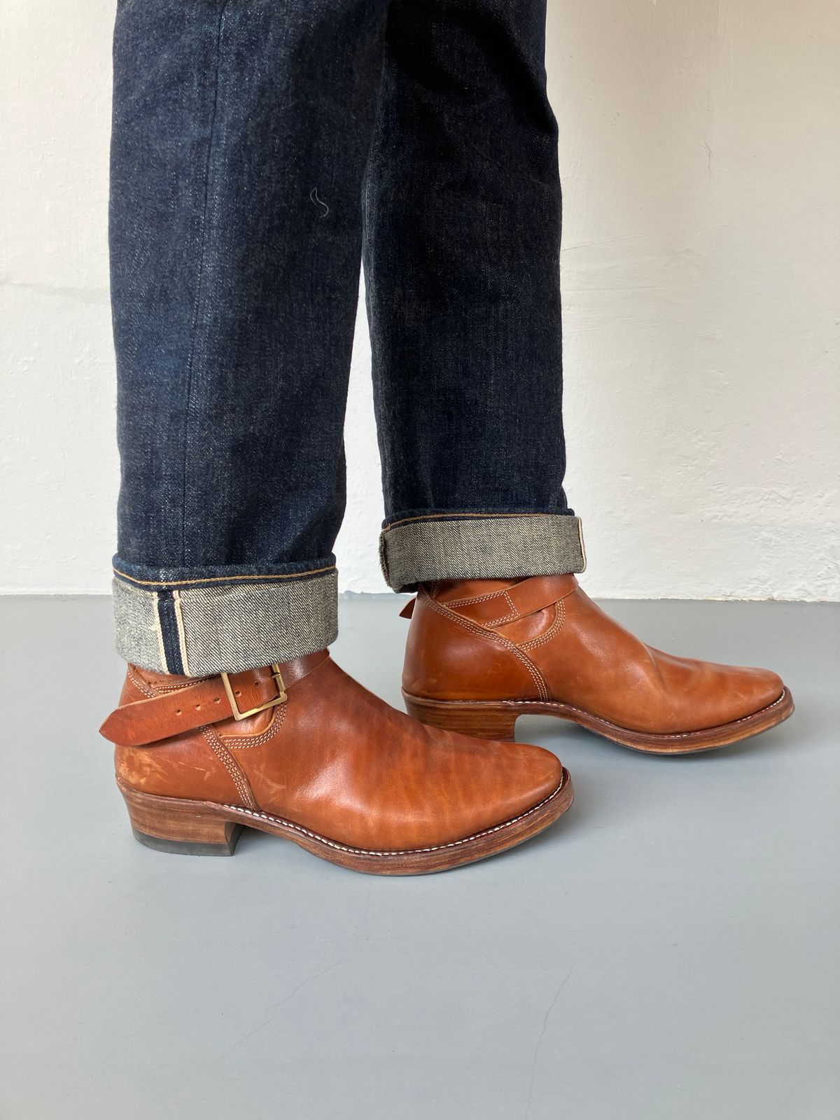 Photo by ceekayyeo on October 8, 2023 of the Raland Bootmaker Engineer Boot in Tarnsjo Garveri Vegetable Tanned Horsehide.