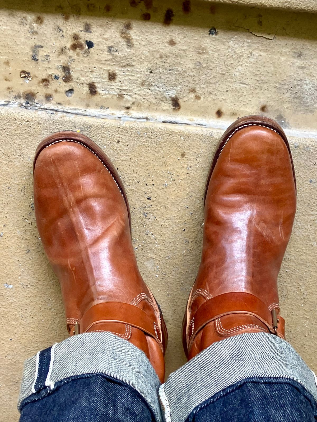Photo by ceekayyeo on November 3, 2023 of the Raland Bootmaker Engineer Boot in Tarnsjo Garveri Vegetable Tanned Horsehide.
