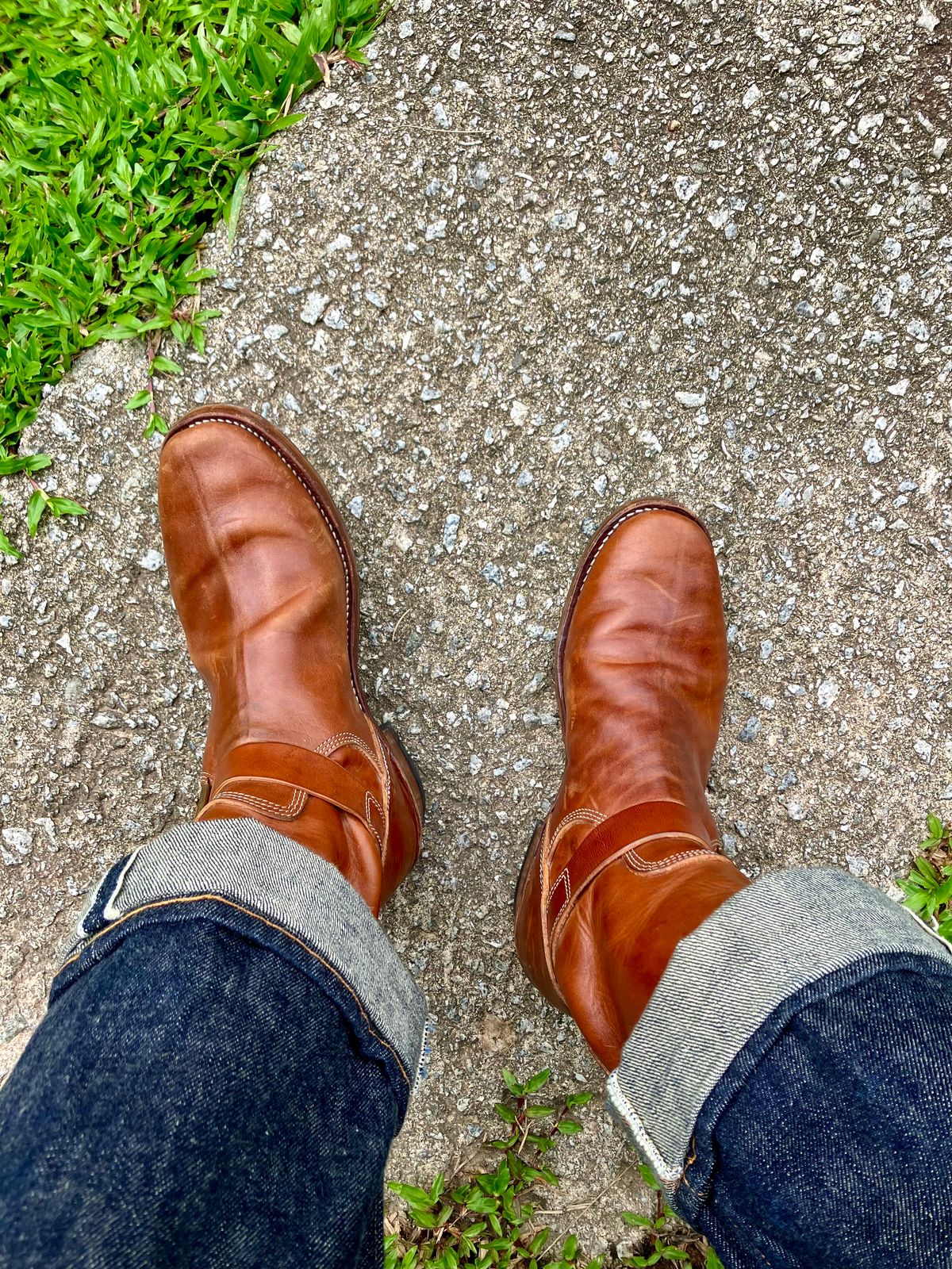 Photo by ceekayyeo on November 27, 2023 of the Raland Bootmaker Engineer Boot in Tarnsjo Garveri Vegetable Tanned Horsehide.