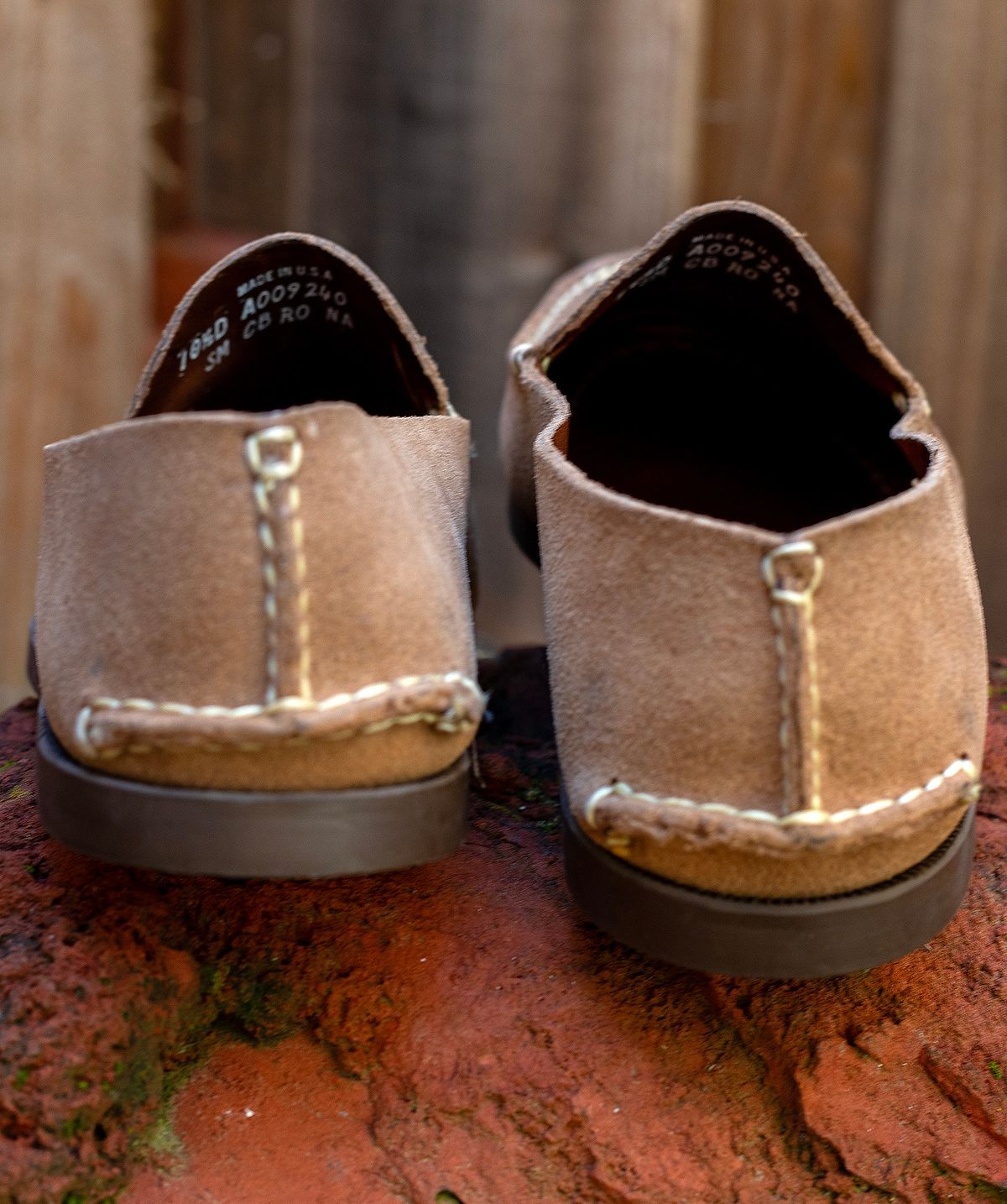 Photo by Frontinstein on October 1, 2023 of the Rancourt & Co. Bristol Venetian in Horween Marine Field Roughout.