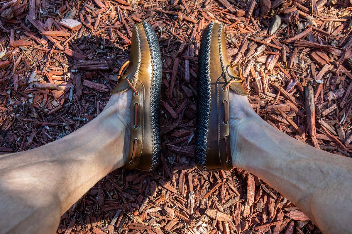 Photo by Frontinstein on October 1, 2022 of the Quoddy Canoe Moc II in Horween Olive Chromexcel.