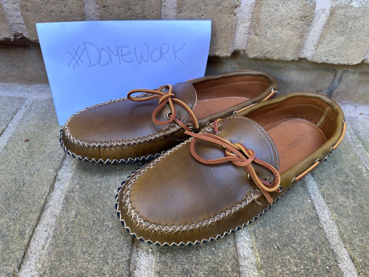 Photo by Frontinstein on October 1, 2022 of the Quoddy Canoe Moc II in Horween Olive Chromexcel.
