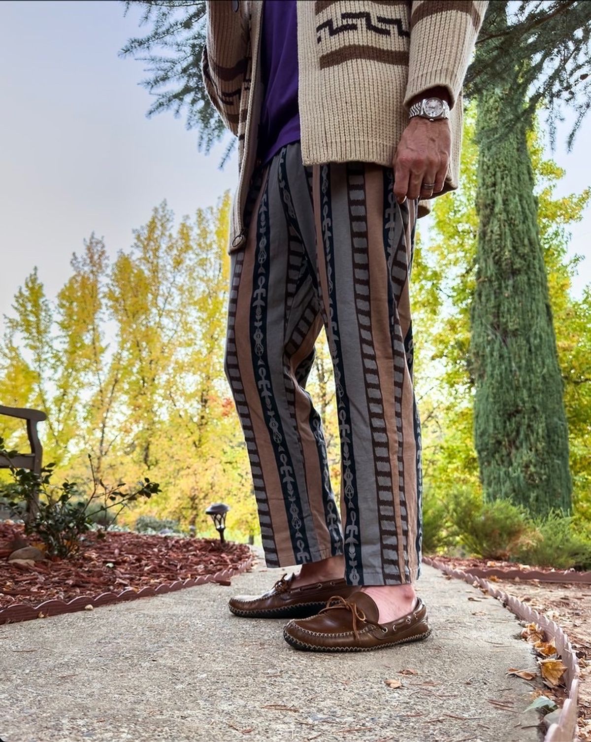 Photo by Frontinstein on November 1, 2022 of the Quoddy Canoe Moc II in Horween Olive Chromexcel.