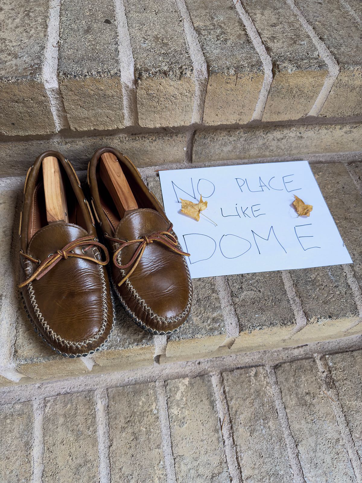 Photo by Frontinstein on November 1, 2022 of the Quoddy Canoe Moc II in Horween Olive Chromexcel.