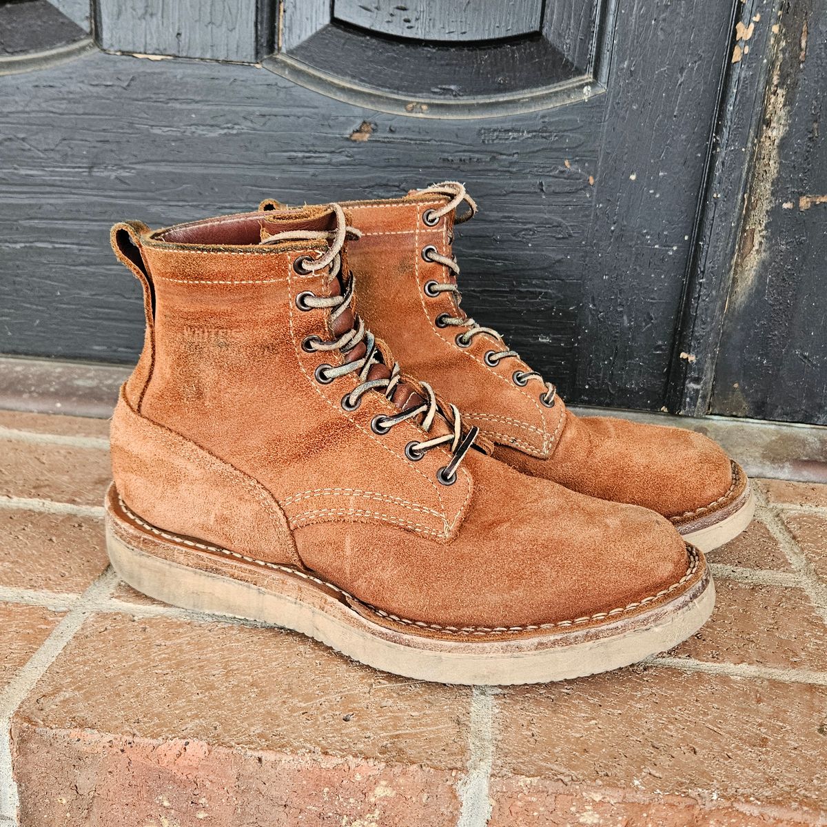 Photo by bars_grover23 on December 5, 2025 of the White's C350-CS in Seidel Red Dog Oil Tan Roughout.