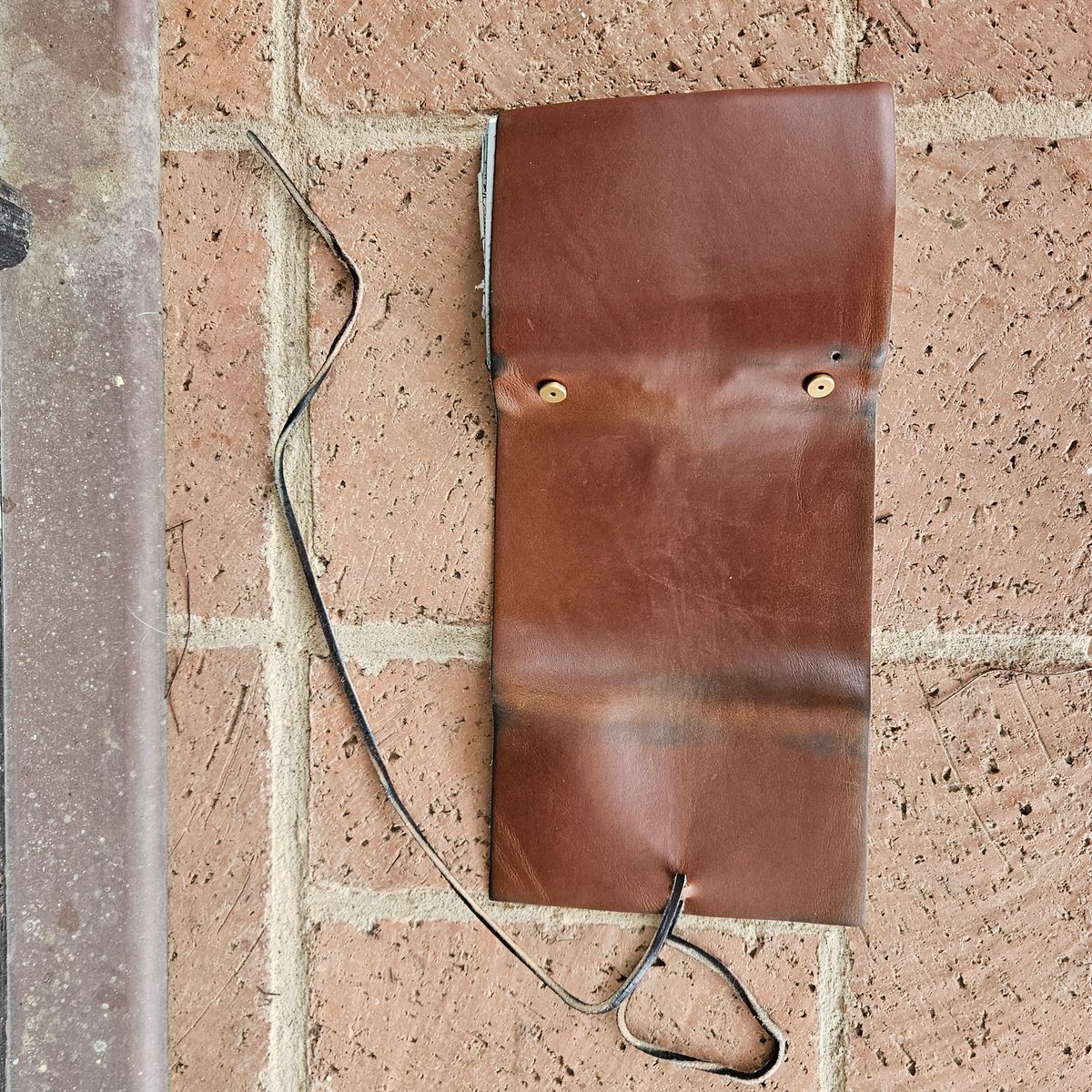 Photo by bars_grover23 on December 5, 2025 of the Self-Made Daily Driver Journal in Seidel Natural Double Shot & Horween Orange Predator.