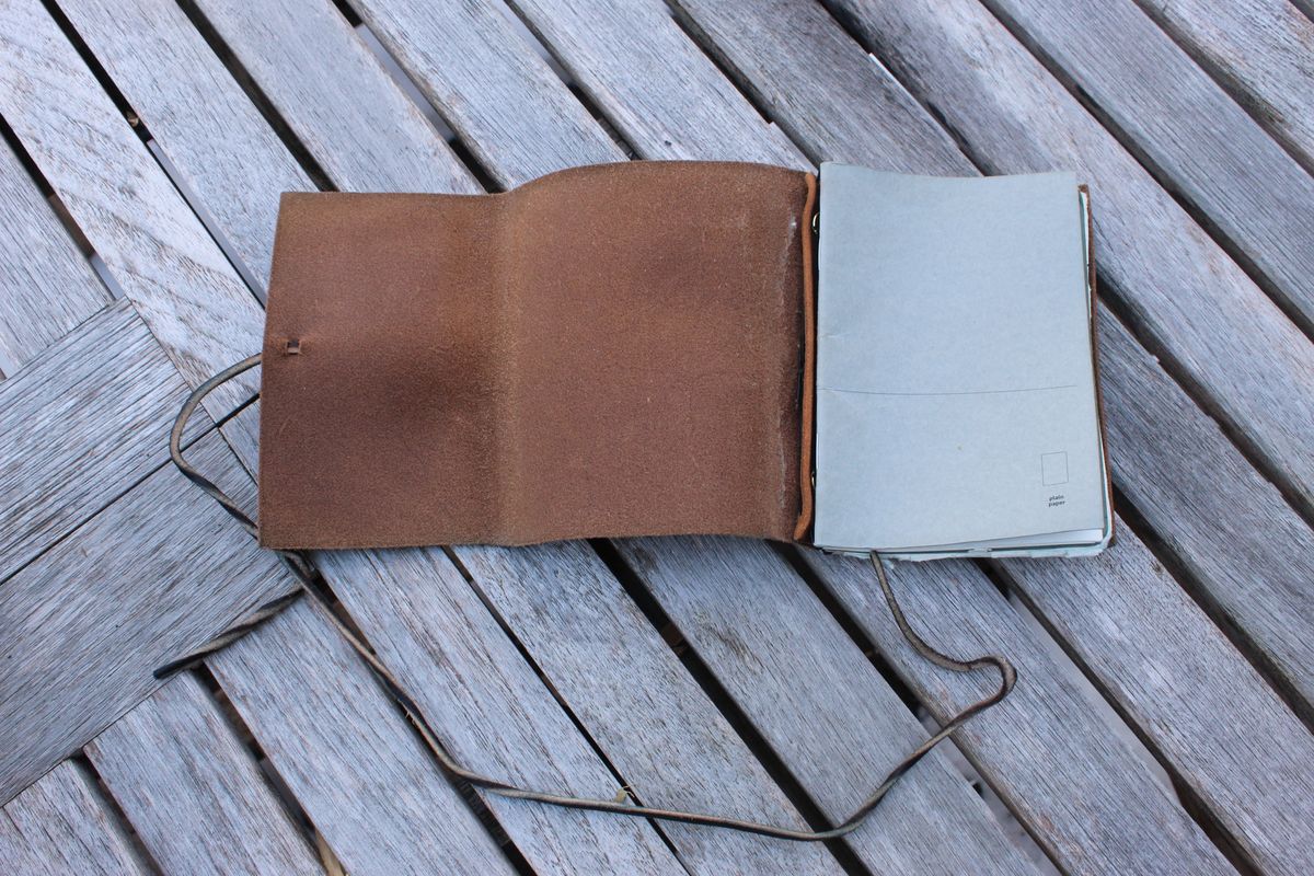 Photo by bars_grover23 on February 5, 2026 of the Self-Made Daily Driver Journal in Seidel Natural Double Shot & Horween Orange Predator.