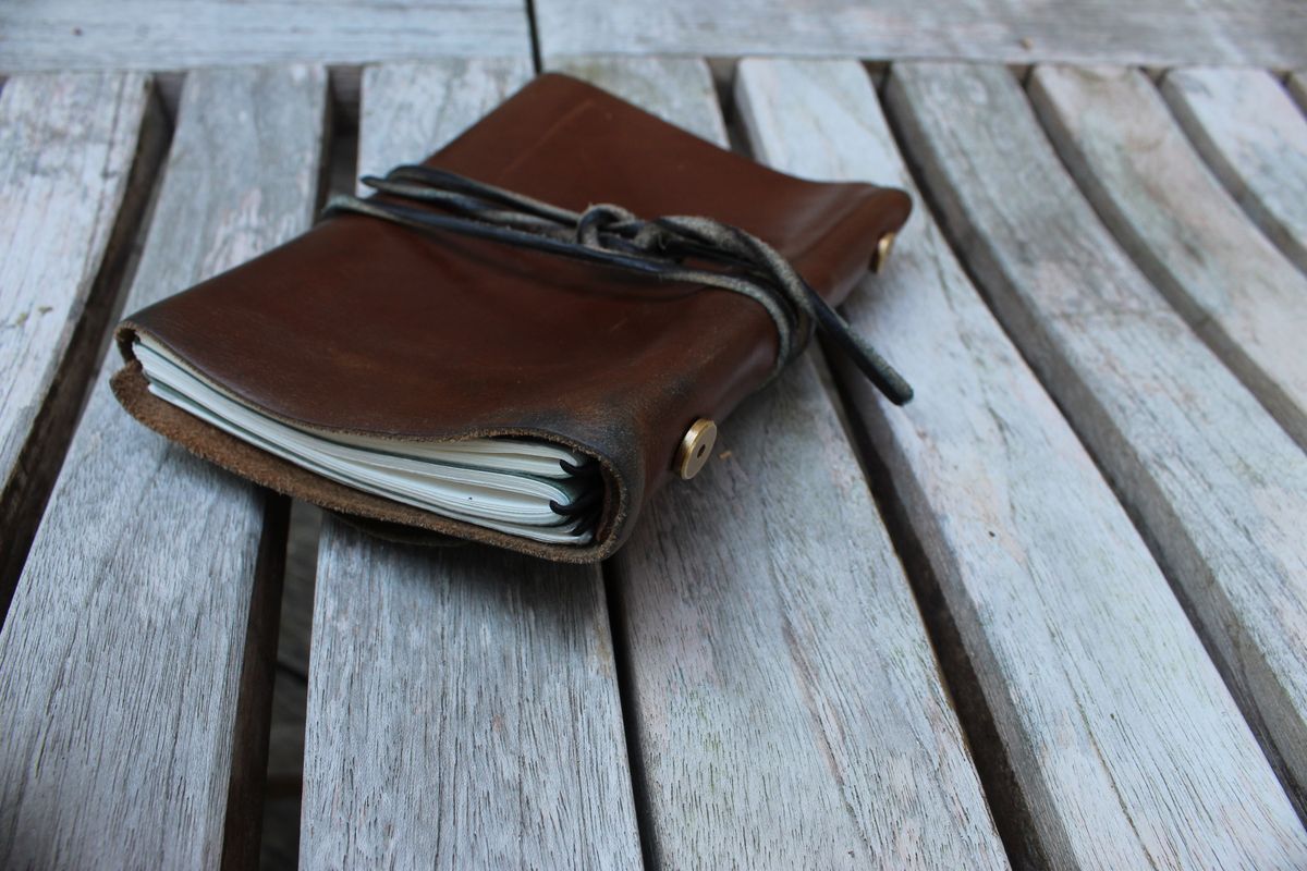 Photo by bars_grover23 on April 4, 2026 of the Self-Made Daily Driver Journal in Seidel Natural Double Shot & Horween Orange Predator.