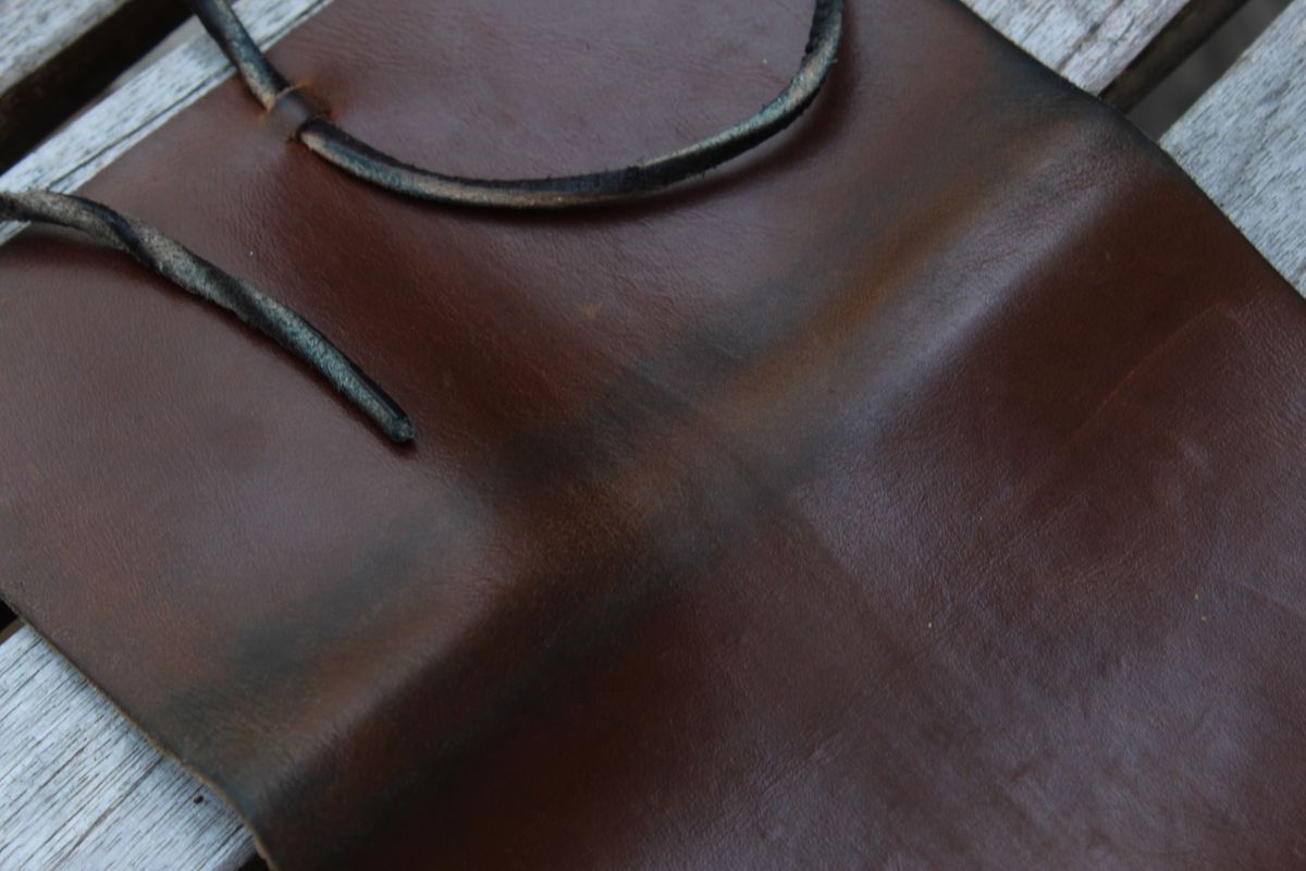 Photo by bars_grover23 on April 4, 2026 of the Self-Made Daily Driver Journal in Seidel Natural Double Shot & Horween Orange Predator.