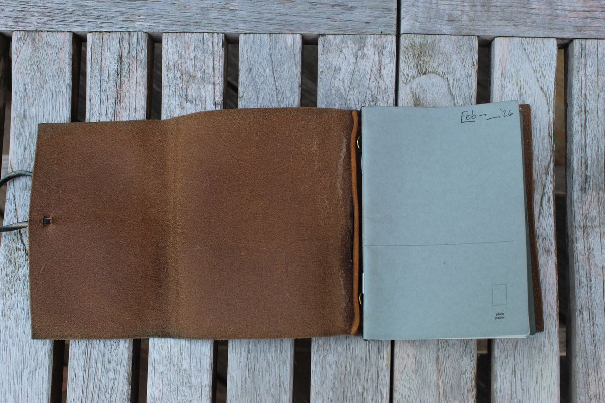 Photo by bars_grover23 on April 4, 2026 of the Self-Made Daily Driver Journal in Seidel Natural Double Shot & Horween Orange Predator.