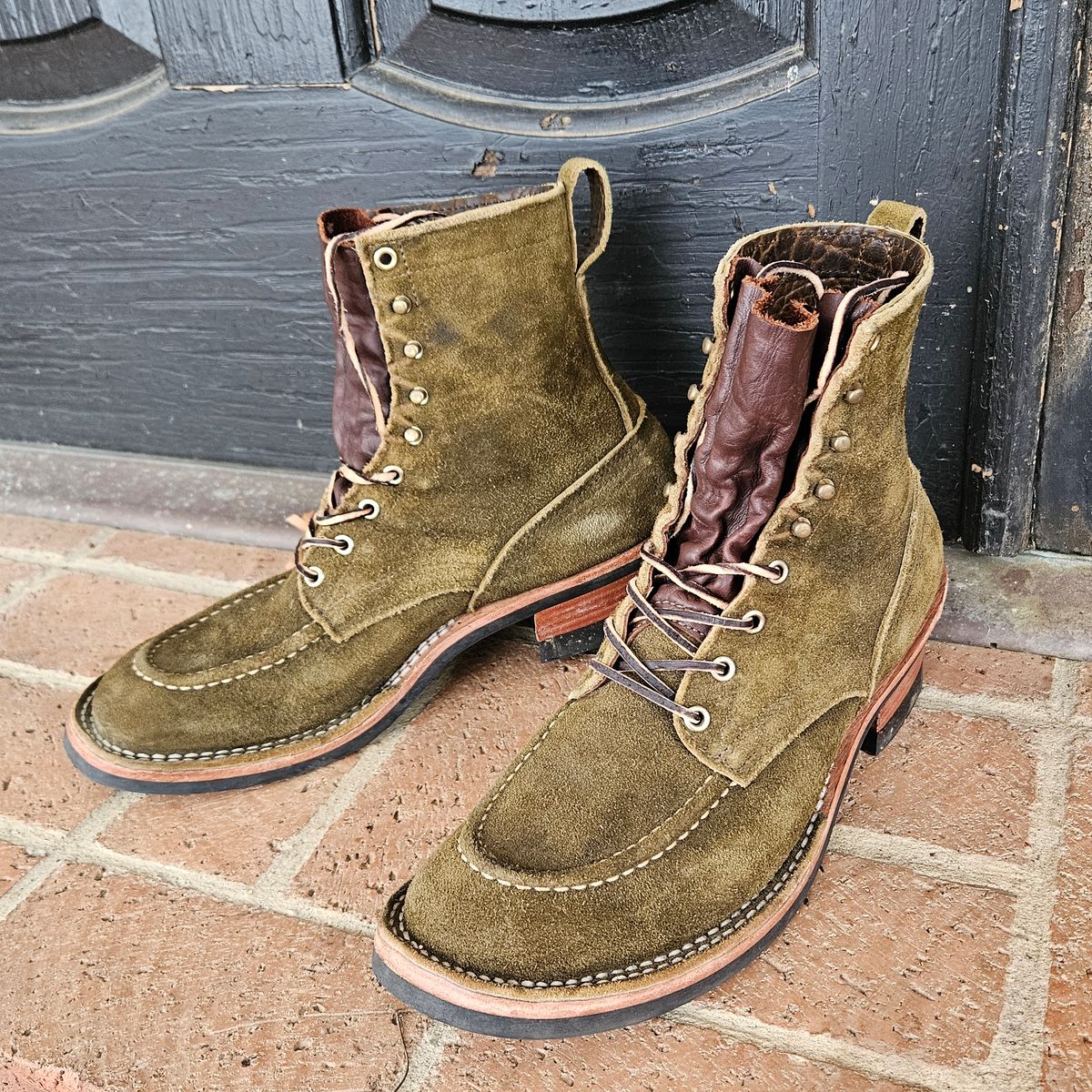 Photo by bars_grover23 on December 5, 2025 of the Nicks MTO in Law Tanning Olive Roughout Shruken Bison.